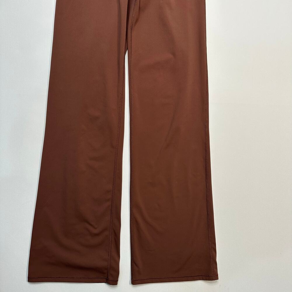 Vuori Daily Wide Leg Pants in Hazelnut Size XS - Picture 5 of 6